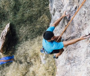 man-doing-rope-climbing